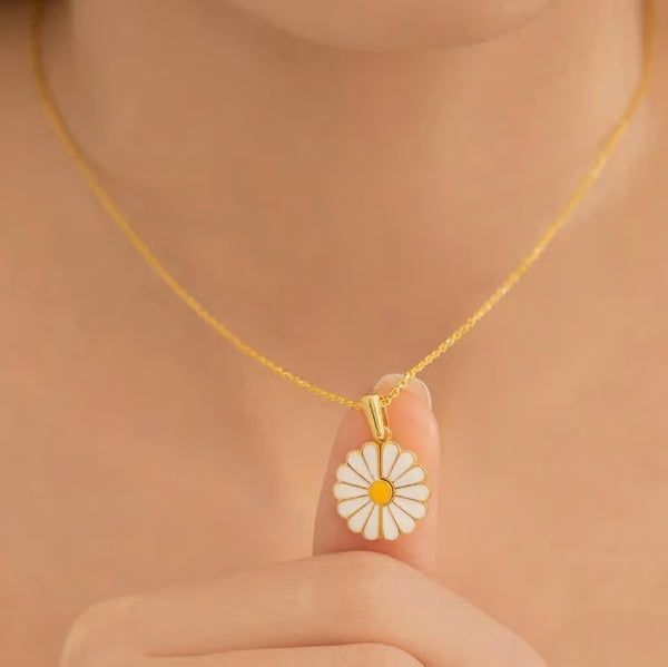 Daisy flower neckalce